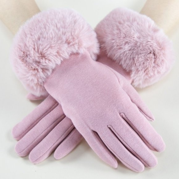 MODA ME COUTURE Accessories - Faux Fur Detailed Gloves - Pink